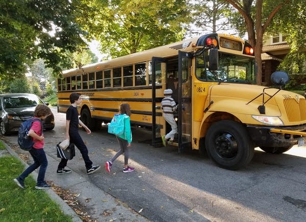 Pennsylvania’s School Bus Stopping Law